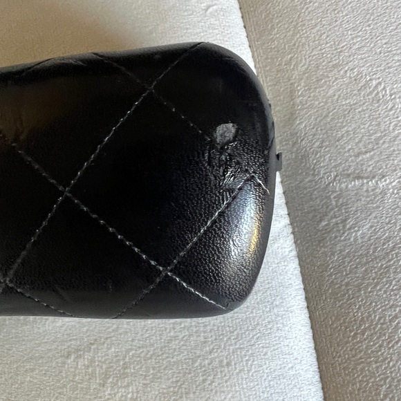 Chanel Black Sunglsses - Picture 4 of 10